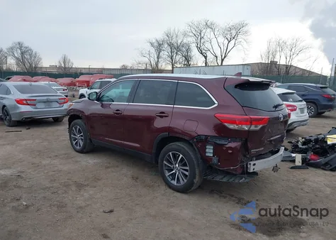 2019 Toyota Highlander Xle из США, поврежденный, VIN 5TDJZRFH6KS957566